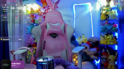 Snapshot of sunofureku_melody chatting on December 2024 07:15:01 AM RAVENCLAU GIRL online show from December 2024 07:15:01 AM