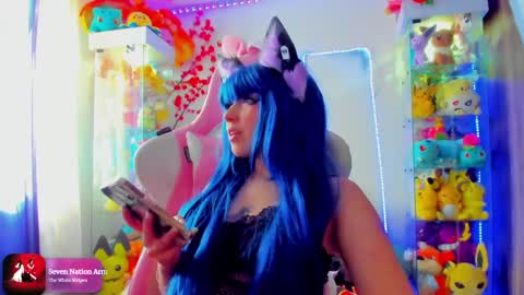 Snapshot of sunofureku_melody chatting on January 2025 08:18:02 PM RAVENCLAU GIRL online show from January 2025 08:18:02 PM