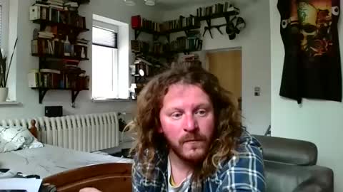 sunr1sa online show from December 2024 01:43:02 PM