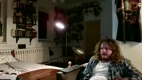 sunr1sa online show from December 2024 04:49:01 PM