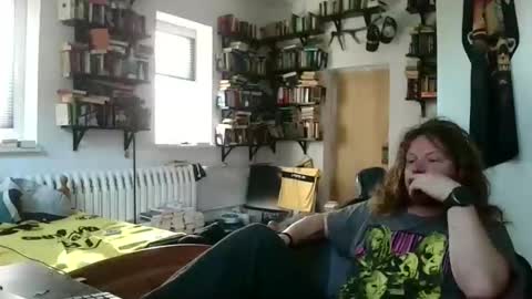 sunr1sa online show from November 2025 01:39:01 PM