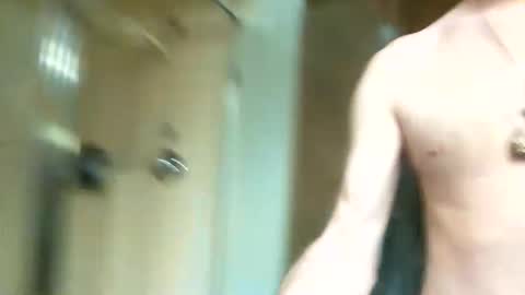 suns0ut_buns0ut online show from April 2026 04:35:01 AM