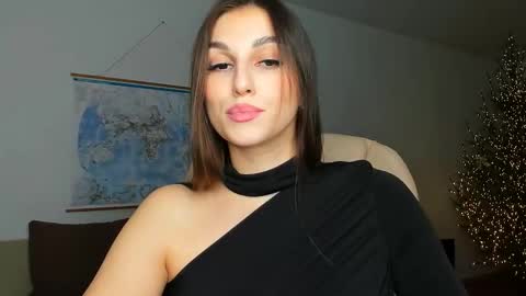 Snapshot of sunsetwithava chatting on December 2024 10:20:01 PM sunsetwithava online show from December 2024 10:20:01 PM