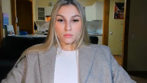 Snapshot of sunsetwithava chatting on February 2026 07:01:01 PM sunsetwithava online show from February 2026 07:01:01 PM