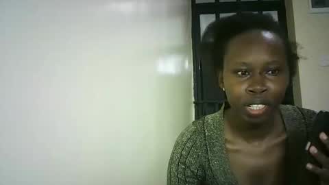 Snapshot of sunshine_g chatting on December 2025 06:39:02 AM Sunshine online show from December 2025 06:39:02 AM