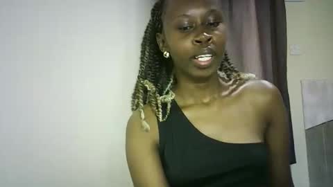 Snapshot of sunshine_g chatting on December 2025 05:54:01 PM Sunshine online show from December 2025 05:54:01 PM