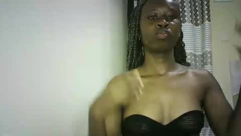 Snapshot of sunshine_g chatting on January 2026 06:40:01 AM Sunshine online show from January 2026 06:40:01 AM