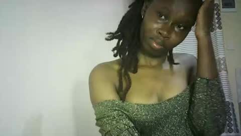 Snapshot of sunshine_g chatting on February 2026 07:51:01 AM Sunshine online show from February 2026 07:51:01 AM