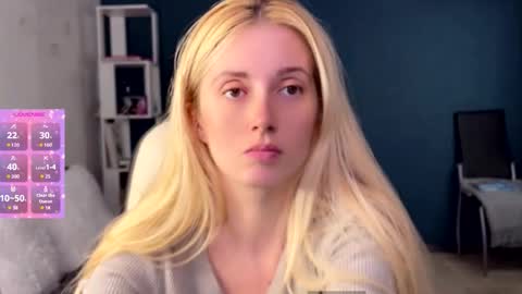 Snapshot of super_peach_stream chatting on December 2025 02:48:01 PM ANNApvt open full info in bio online show from December 2025 02:48:01 PM