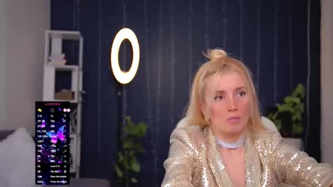 Snapshot of super_peach_stream chatting on February 2026 04:01:01 PM ANNApvt open full info in bio online show from February 2026 04:01:01 PM