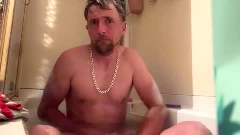 Snapshot of superdupe11 chatting on May 2026 01:44:02 AM superdupe11 online show from May 2026 01:44:02 AM