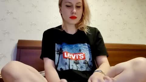 Annie online show from December 2024 10:45:02 AM