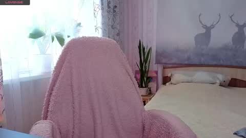 Sweet Anna online show from June 2026 07:44:01 AM