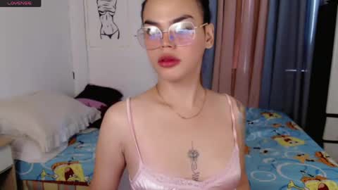 Im val online show from May 2026 12:39:01 AM