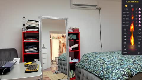 supermanboyxxl online show from December 2024 08:09:02 AM