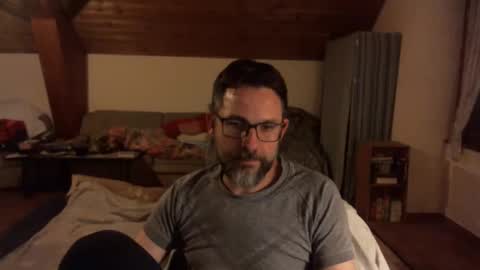 Snapshot of supersquirrel81 chatting on November 2025 08:30:01 PM supersquirrel81 online show from November 2025 08:30:01 PM