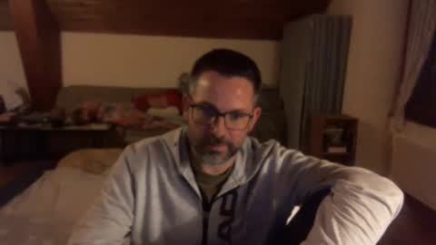 Snapshot of supersquirrel81 chatting on November 2025 07:02:01 PM supersquirrel81 online show from November 2025 07:02:01 PM