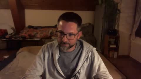 Snapshot of supersquirrel81 chatting on December 2025 05:44:02 PM supersquirrel81 online show from December 2025 05:44:02 PM