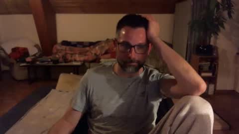 Snapshot of supersquirrel81 chatting on January 2026 05:04:02 PM supersquirrel81 online show from January 2026 05:04:02 PM