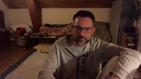 Snapshot of supersquirrel81 chatting on January 2026 05:31:01 AM supersquirrel81 online show from January 2026 05:31:01 AM