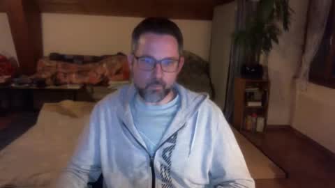 Snapshot of supersquirrel81 chatting on January 2026 04:55:01 PM supersquirrel81 online show from January 2026 04:55:01 PM