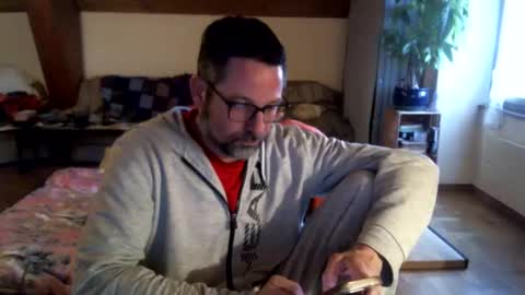 Snapshot of supersquirrel81 chatting on March 2026 06:21:01 AM supersquirrel81 online show from March 2026 06:21:01 AM