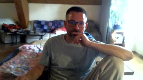 Snapshot of supersquirrel81 chatting on March 2026 03:16:01 PM supersquirrel81 online show from March 2026 03:16:01 PM