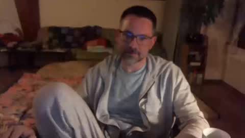 Snapshot of supersquirrel81 chatting on March 2026 05:52:01 PM supersquirrel81 online show from March 2026 05:52:01 PM