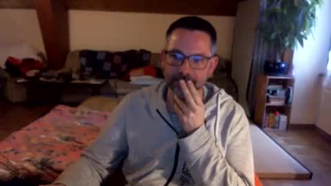 Snapshot of supersquirrel81 chatting on March 2026 07:14:02 AM supersquirrel81 online show from March 2026 07:14:02 AM