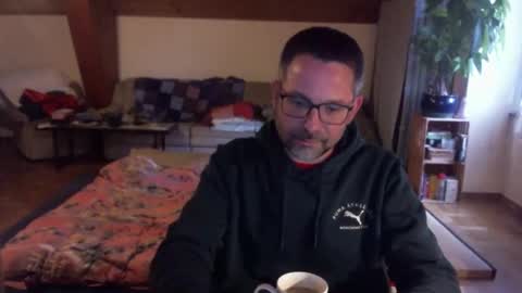Snapshot of supersquirrel81 chatting on March 2026 05:30:01 PM supersquirrel81 online show from March 2026 05:30:01 PM