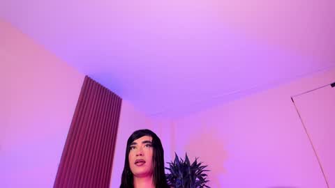 Snapshot of suprasexyjohn chatting on January 2025 10:17:01 PM llllSupra llll online show from January 2025 10:17:01 PM