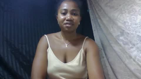 Snapshot of surbelle chatting on January 2026 06:18:02 AM surbelle online show from January 2026 06:18:02 AM