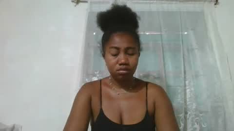 Snapshot of surbelle chatting on February 2026 04:13:01 AM surbelle online show from February 2026 04:13:01 AM