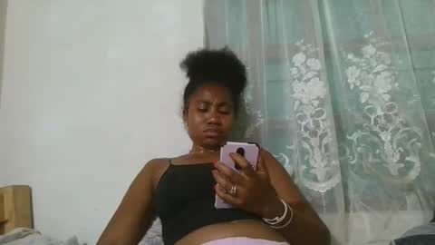 Snapshot of surbelle chatting on February 2026 04:16:01 PM surbelle online show from February 2026 04:16:01 PM