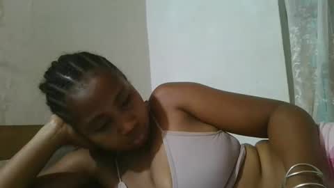 Snapshot of surbelle chatting on February 2026 06:22:02 AM surbelle online show from February 2026 06:22:02 AM