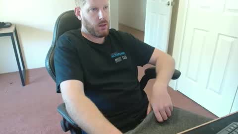 Snapshot of surge_0 chatting on October 2025 11:38:02 PM surge_0 online show from October 2025 11:38:02 PM