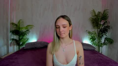 Annie online show from January 2025 07:21:02 AM