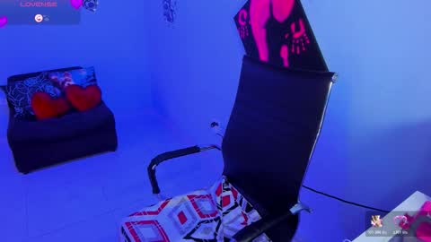 Snapshot of susan_ramires chatting on December 2025 05:19:02 PM susan ramires online show from December 2025 05:19:02 PM