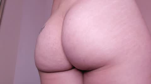 Snapshot of susan_sweet7 chatting on February 2025 11:16:01 PM Susan online show from February 2025 11:16:01 PM