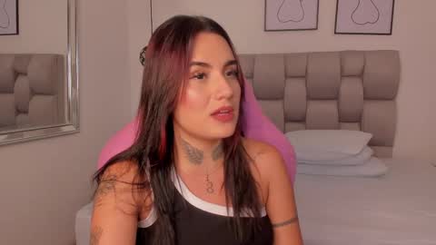 Snapshot of susan_sweet7 chatting on October 2025 09:13:02 PM Susan online show from October 2025 09:13:02 PM