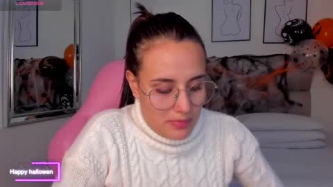 Snapshot of susan_sweet7 chatting on October 2025 10:39:02 PM Susan online show from October 2025 10:39:02 PM