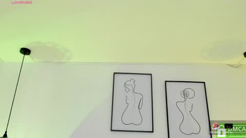 Snapshot of susan_sweet7 chatting on April 2026 08:35:02 PM Susan online show from April 2026 08:35:02 PM