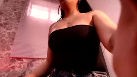 Snapshot of susana_hank chatting on June 2026 06:54:02 PM susana online show from June 2026 06:54:02 PM
