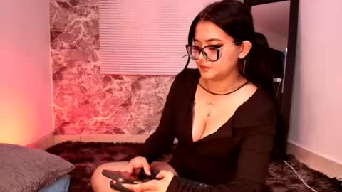 Snapshot of susana_hank chatting on June 2026 06:45:02 PM susana online show from June 2026 06:45:02 PM