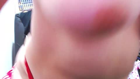 Snapshot of susana_nastyy chatting on October 2025 01:31:02 PM Susana online show from October 2025 01:31:02 PM