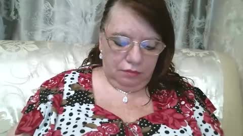 Snapshot of susanaahsun chatting on February 2025 12:02:02 PM SusanaAhSun online show from February 2025 12:02:02 PM