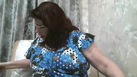 Snapshot of susanaahsun chatting on September 2025 11:01:01 AM SusanaAhSun online show from September 2025 11:01:01 AM