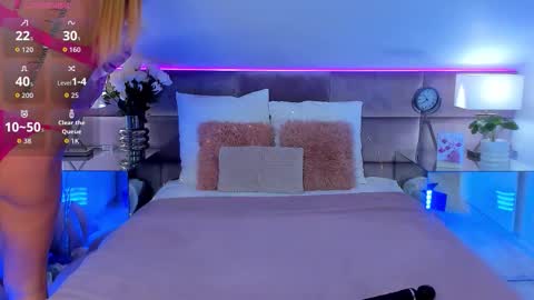 Snapshot of susanblare chatting on February 2026 01:20:01 PM Susan online show from February 2026 01:20:01 PM