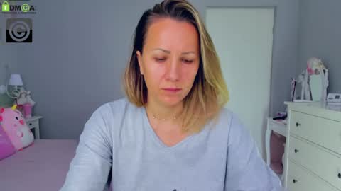 Snapshot of susanjewel chatting on December 2024 08:34:01 AM SusanJewel online show from December 2024 08:34:01 AM