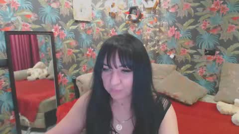 Snapshot of susanlanice chatting on December 2024 04:58:01 PM SusanLaNice online show from December 2024 04:58:01 PM